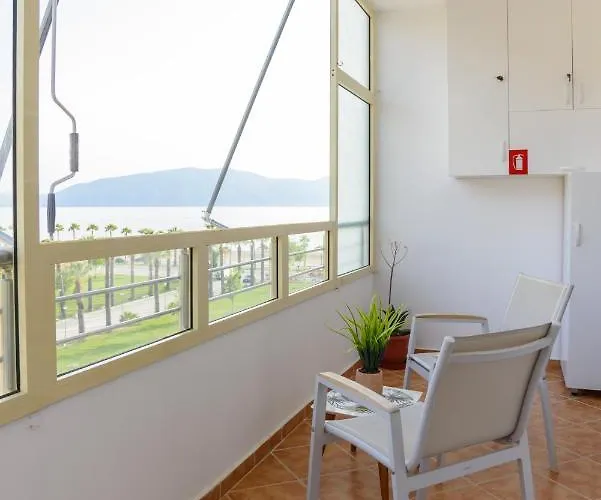 Daire Dante Apartment Sea View Avlonya