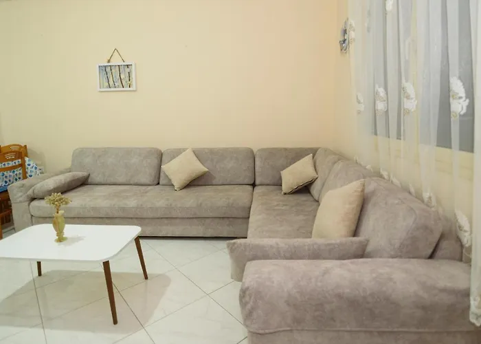 Dante Apartment Sea View Daire